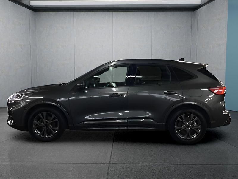 Gebraucht Ford Kuga 120 PS (88 kW) 2024 Grau SUV