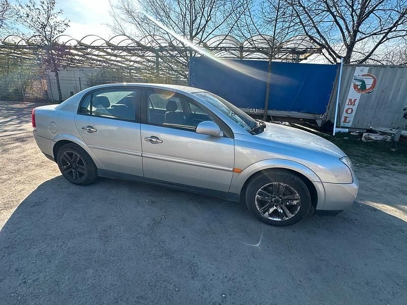 Gebraucht Opel Vectra 2002 Silber Limousine