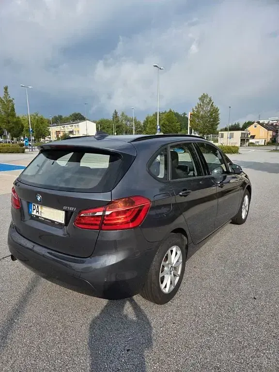 Gebraucht BMW 218 Active Tourer Advantage 136 PS (100 kW) 2018 Grau Van / Kleinbus