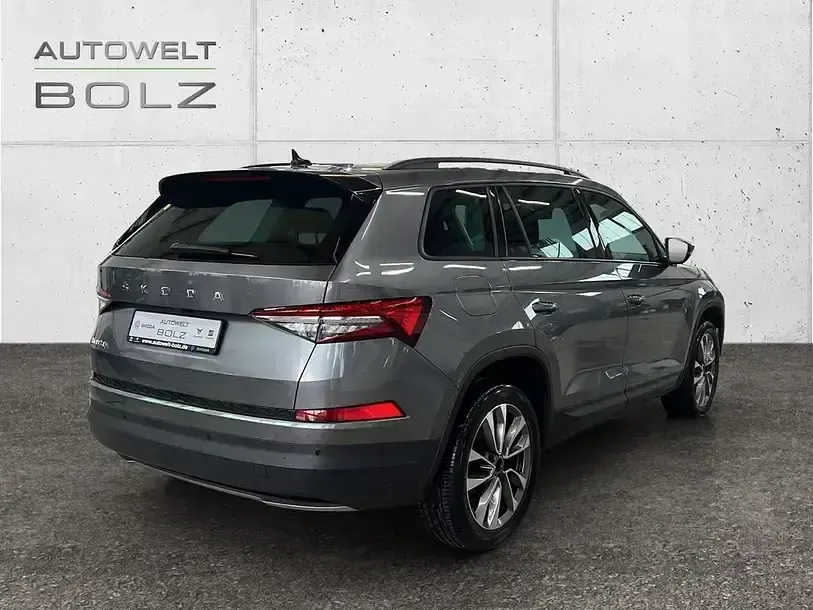 Gebraucht Skoda Kodiaq Tour 150 PS (110 kW) 2022 Grau SUV