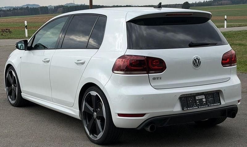 Gebraucht VW Golf VII Edition 235 PS (172 kW) 2012 Weiß Limousine