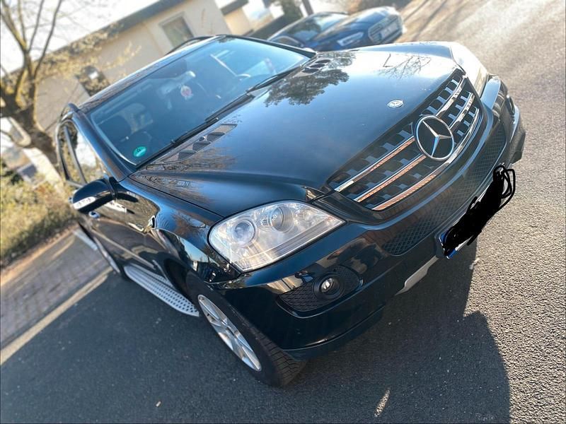 Usata Mercedes ML320 2005 Nero SUV