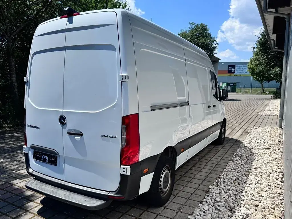 Gebraucht Mercedes Sprinter 143 PS (105 kW) 2019 Weiß Van
