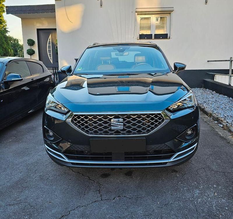 Grün Gebraucht 2020 Seat Tarraco 4Drive SUV | 29.300 € (Fairer Preis) - Bild 1/4