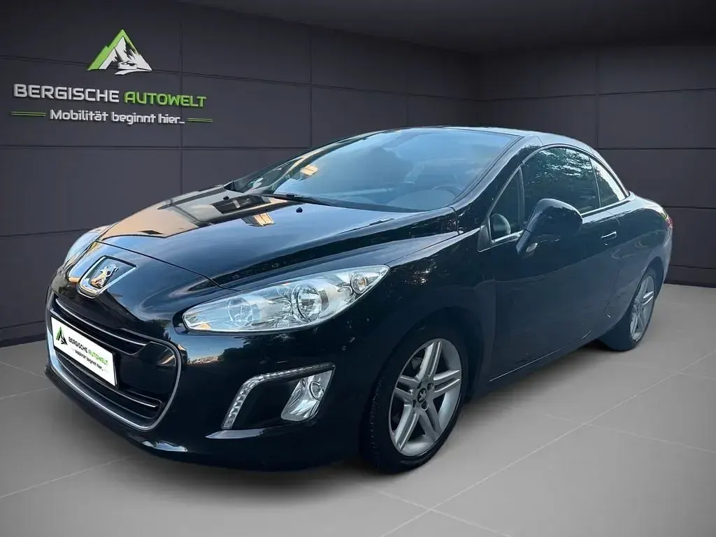 Gebraucht Peugeot 308 CC 111 PS (81 kW) 2011 Schwarz Cabrio