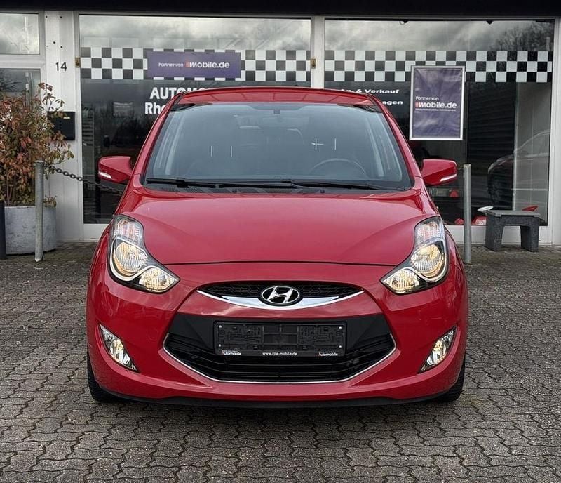 Gebraucht Hyundai ix20 Edition 90 PS (66 kW) 2014 Rot Kleinwagen