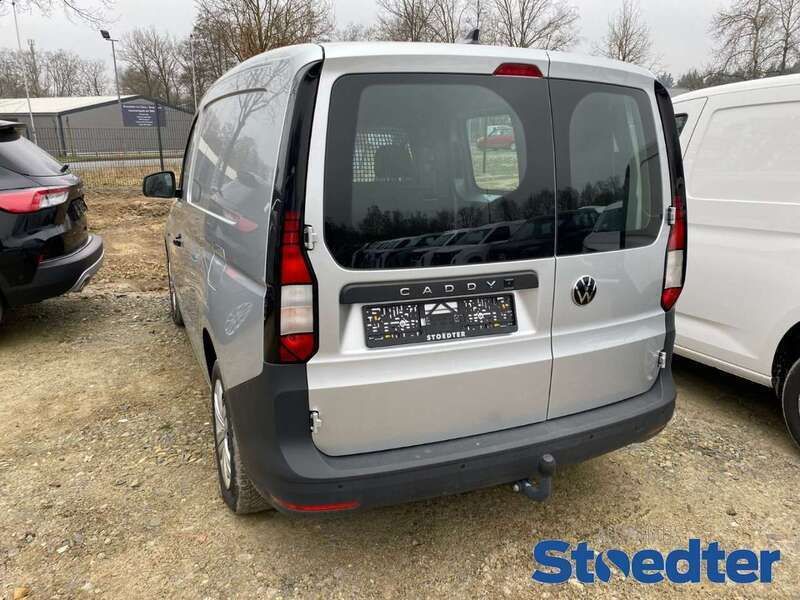 Gebraucht VW Caddy 114 PS (83 kW) 2022 Silber Van / Kleinbus