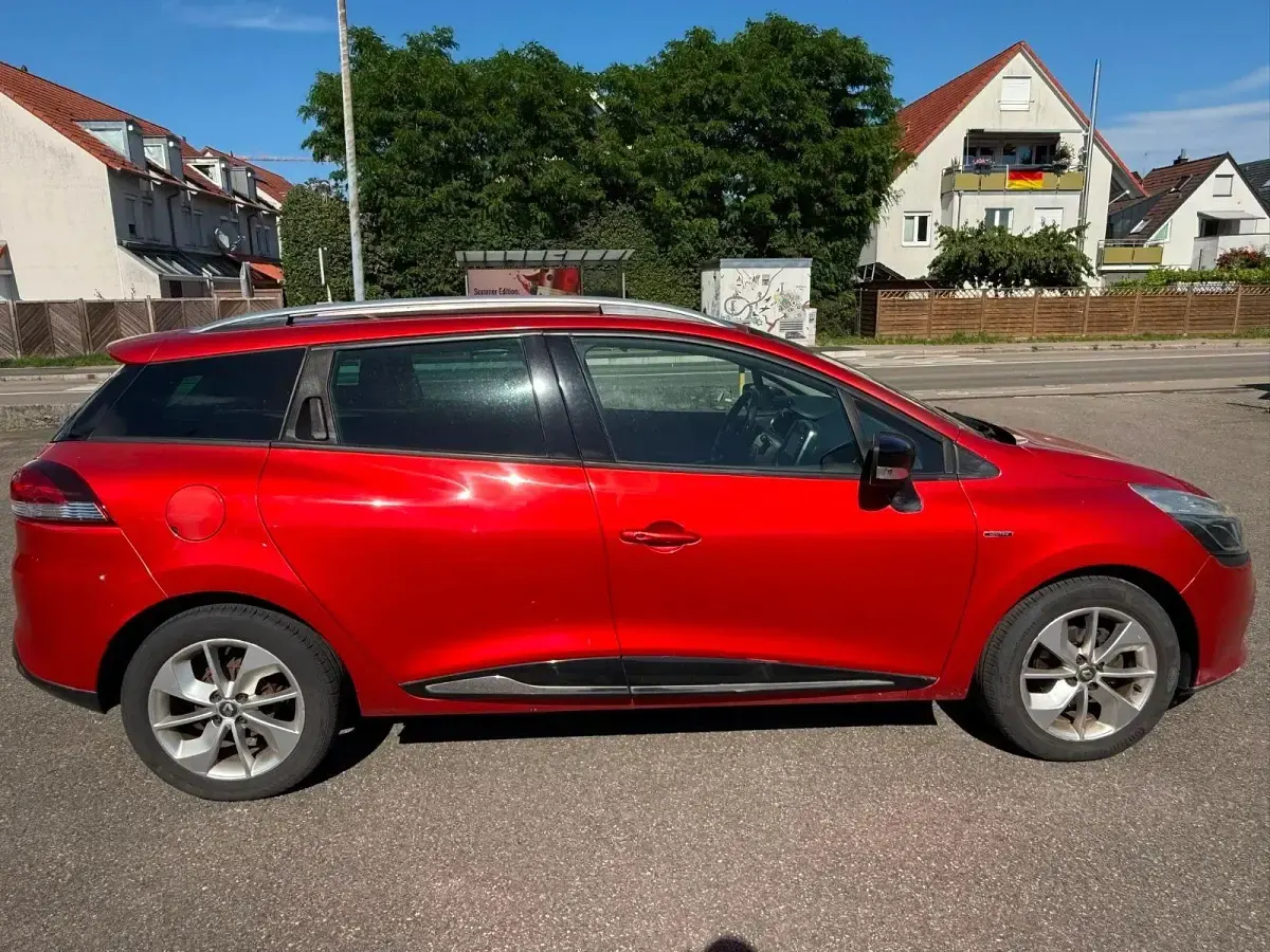Gebraucht Renault Clio LIMITED 73 PS (53 kW) 2015 Schwarz Kleinwagen