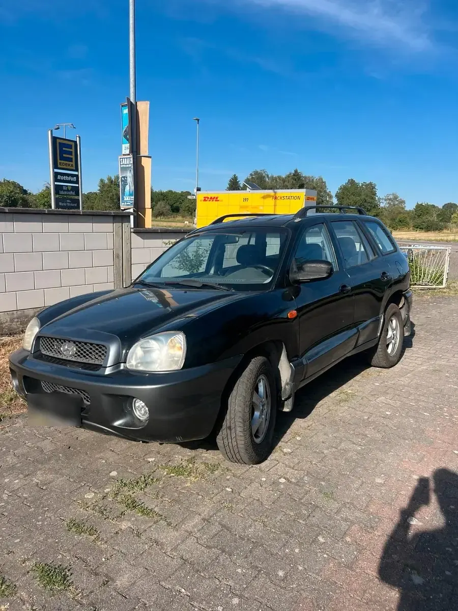 Gebraucht Hyundai Santa Fe 150 PS (110 kW) 2002 Schwarz SUV