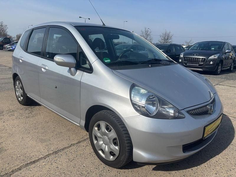 Gebraucht Honda Jazz LS 83 PS (61 kW) 2006 Silber Kleinwagen