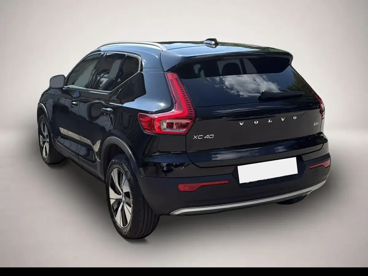 Gebraucht Volvo XC40 Core 197 PS (144 kW) 2022 Schwarz SUV