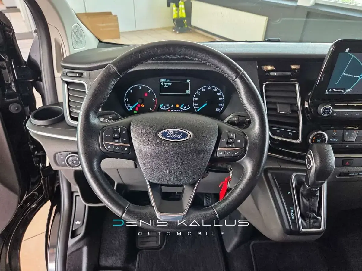Gebraucht Ford Transit Custom 131 PS (96 kW) 2019 Iridiumschwarz metallic Van / Kleinbus