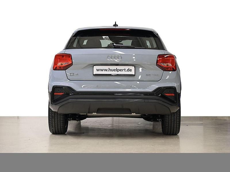 Neu Audi Q2 S-Line 150 PS (110 kW) 2026 Pfeilgrau perleffekt SUV