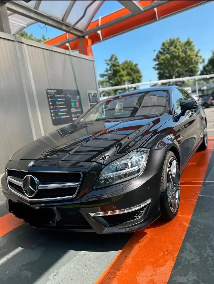 Gebraucht Mercedes CLS63 AMG AMG 557 PS (409 kW) 2011 Schwarz Coupé