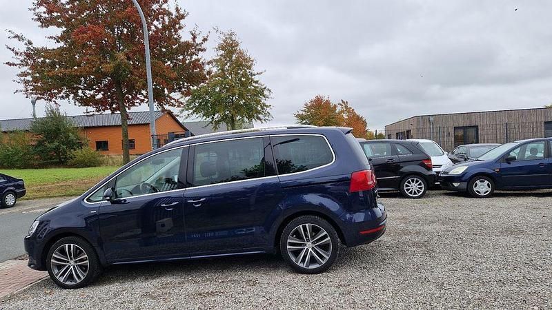 Gebraucht VW Sharan Life 140 PS (102 kW) 2014 Blau Van / Kleinbus
