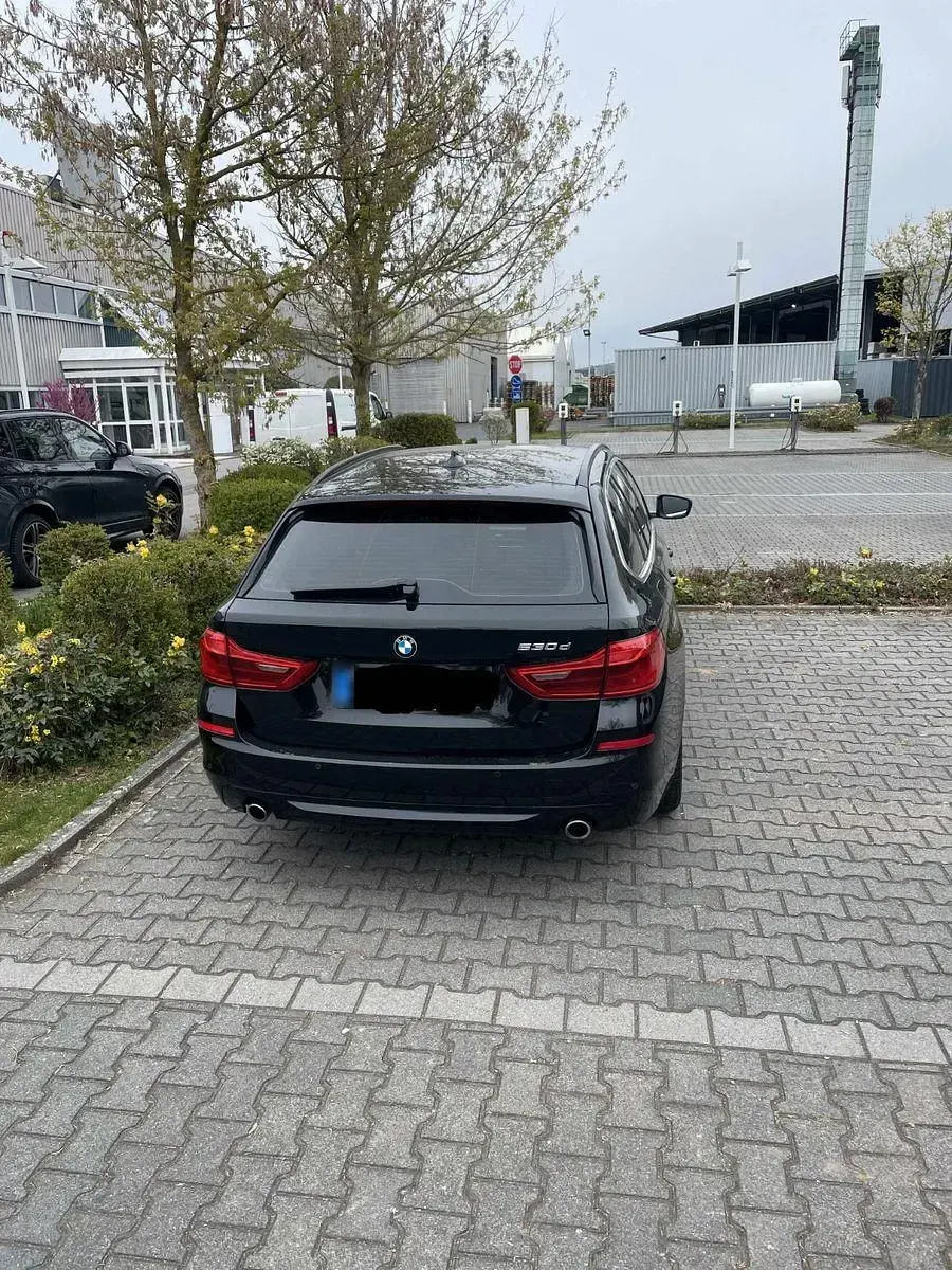 Gebraucht BMW 530 265 PS (194 kW) 2019 Schwarz Kombi