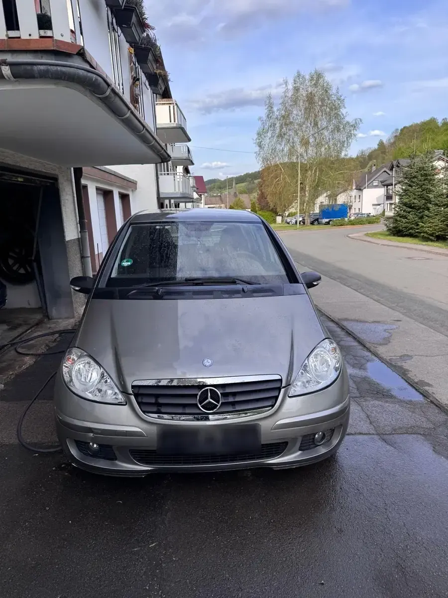 Gebraucht Mercedes A170 116 PS (85 kW) 2004 Gelb Kleinwagen
