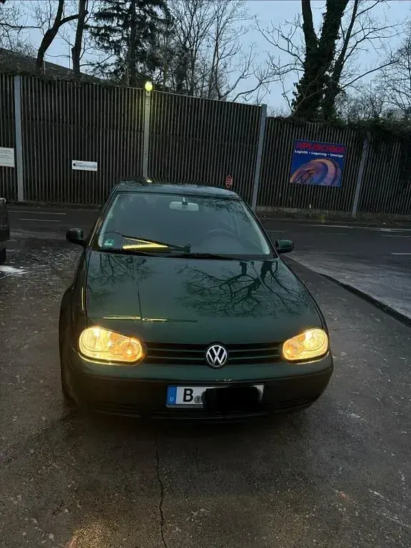 Brugt VW Golf III Basis 101 HK (74 kW) 1999 Grøn Sedan