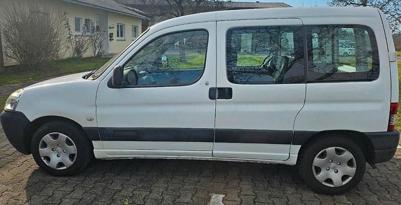 Gebraucht Citroën Berlingo 75 PS (55 kW) 2008 Weiß Van / Kleinbus