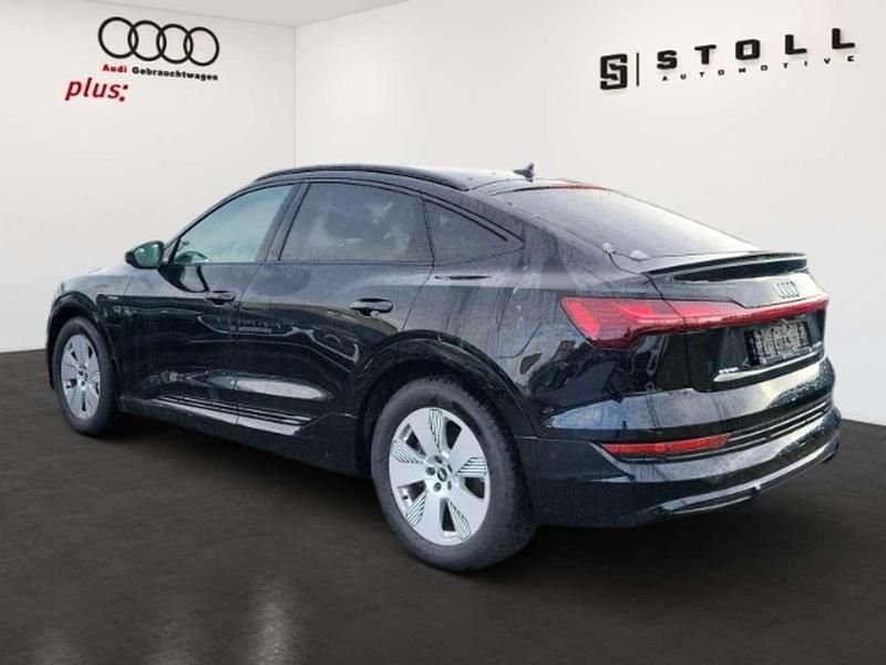 Gebraucht Audi e-tron S-Line 230 kW (313 PS) 2021 Brillantschwarz SUV