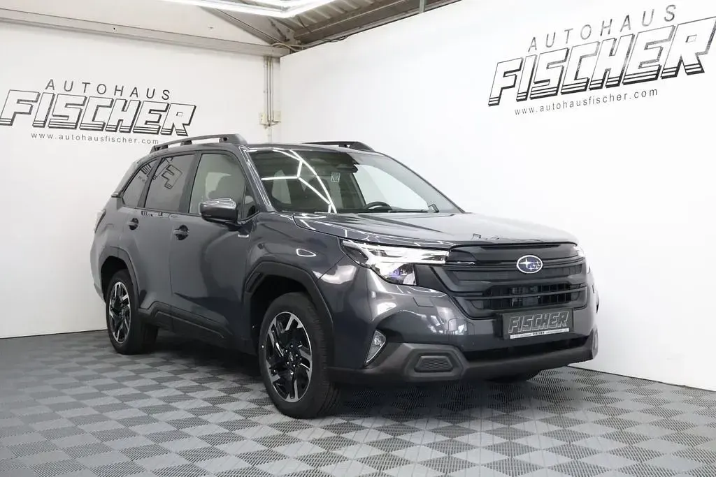 Neu Subaru Forester Active 136 PS (100 kW) 2026 Grau SUV