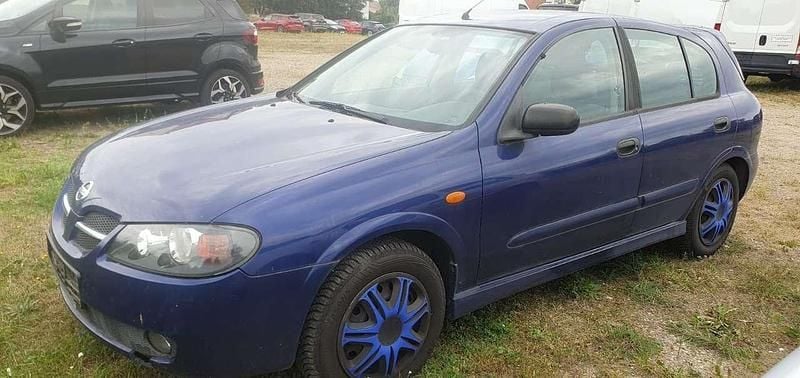 Blau Gebraucht 2002 Nissan Almera Limousine | 500 € (Guter Preis) - Bild 1/1