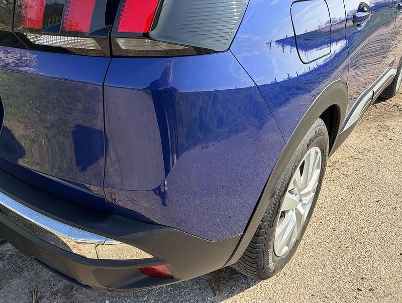 Gebraucht Peugeot 3008 Active 131 PS (96 kW) 2018 Blau SUV