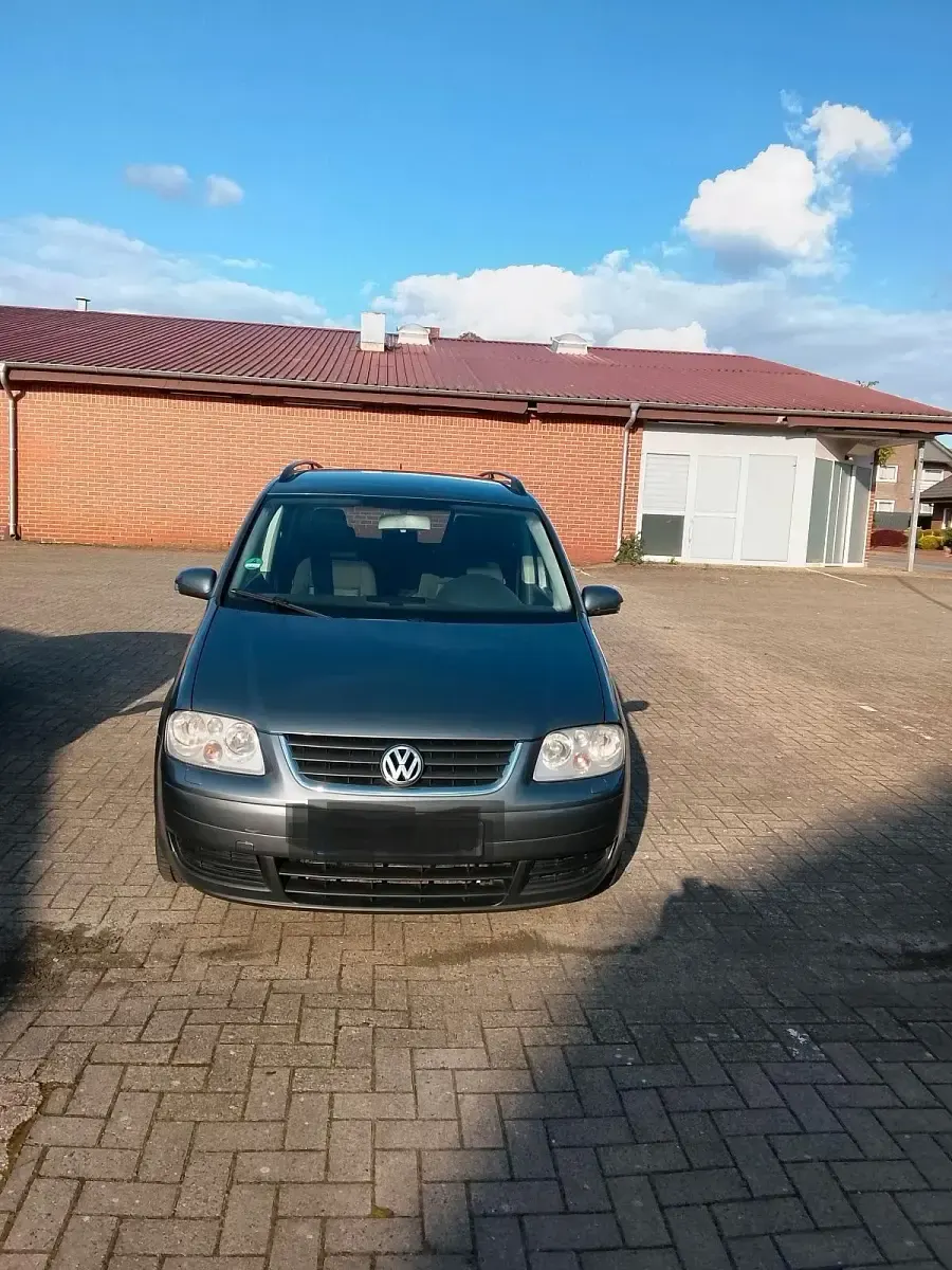 Gebraucht VW Touran 105 PS (77 kW) 2006 Grau Van / Kleinbus