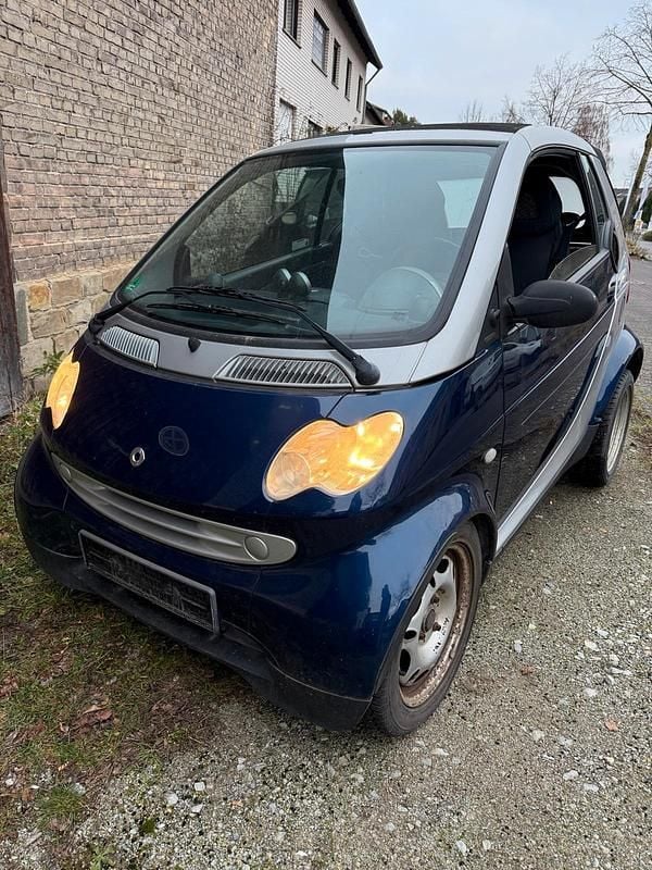 Blau Gebraucht 2003 Smart ForTwo Cabrio Cabrio | 750 € (Superpreis) - Bild 1/4