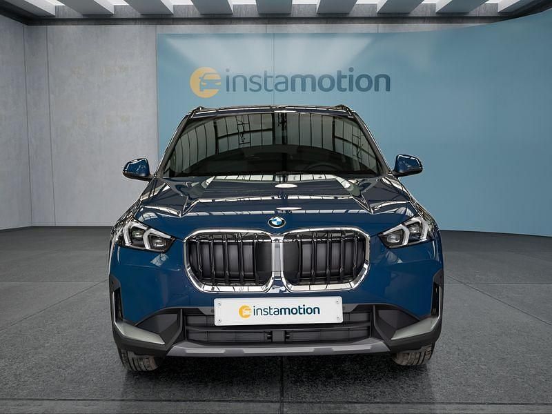 Neu BMW X1 156 PS (114 kW) 2025 Blau SUV