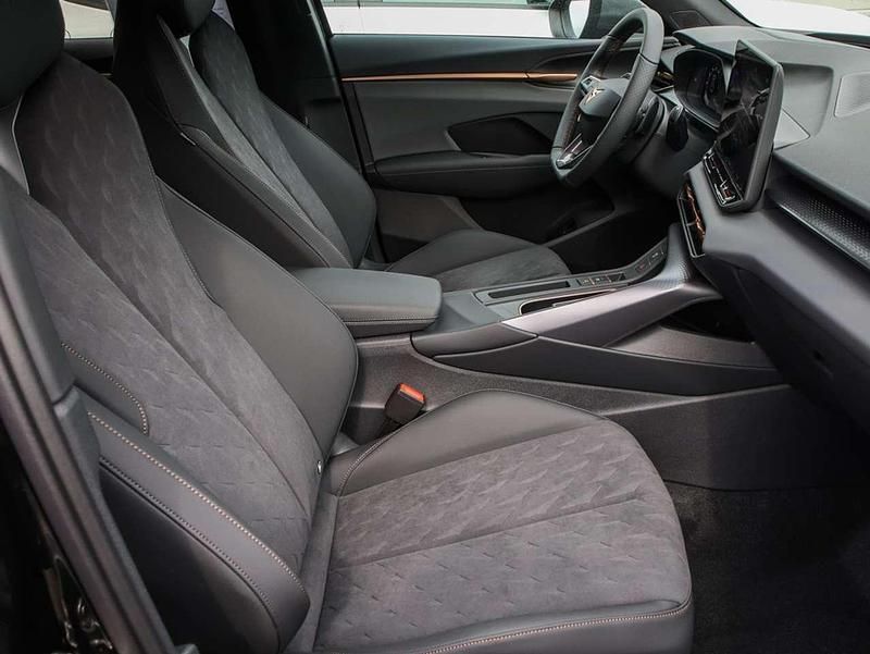 Neu Cupra Terramar VZ 265 PS (194 kW) 2026 Grau SUV