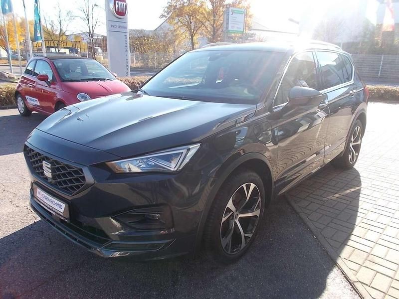 Urano grau Gebraucht 2022 Seat Tarraco FR SUV | 33.979 € (Teuer) - Bild 1/4