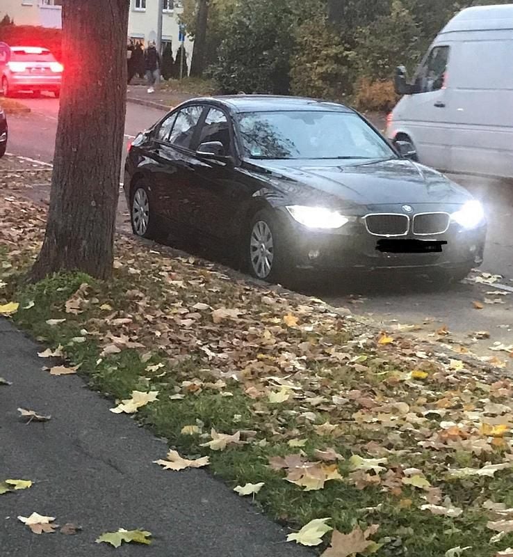 Gebraucht BMW 316 115 PS (84 kW) 2012 Schwarz Limousine