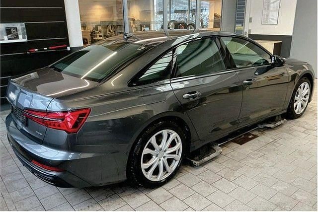 Gebraucht Audi A6 S-Line 367 PS (269 kW) 2023 Grau Limousine
