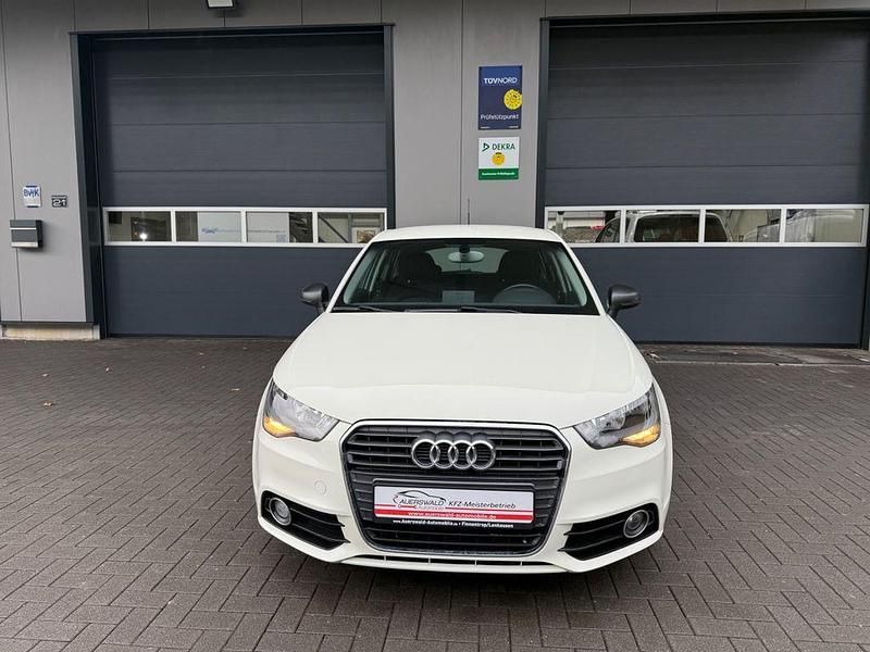 Gebraucht Audi A1 Sportback Ambition 122 PS (89 kW) 2013 Weiß Kleinwagen