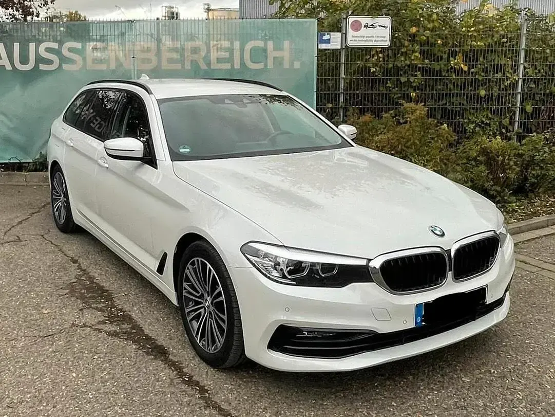 Gebraucht BMW 520 Sport Line 190 PS (139 kW) 2020 Weiß Kombi