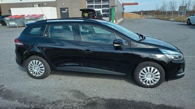 Gebraucht Renault Clio IV 75 PS (55 kW) 2016 Schwarz Limousine