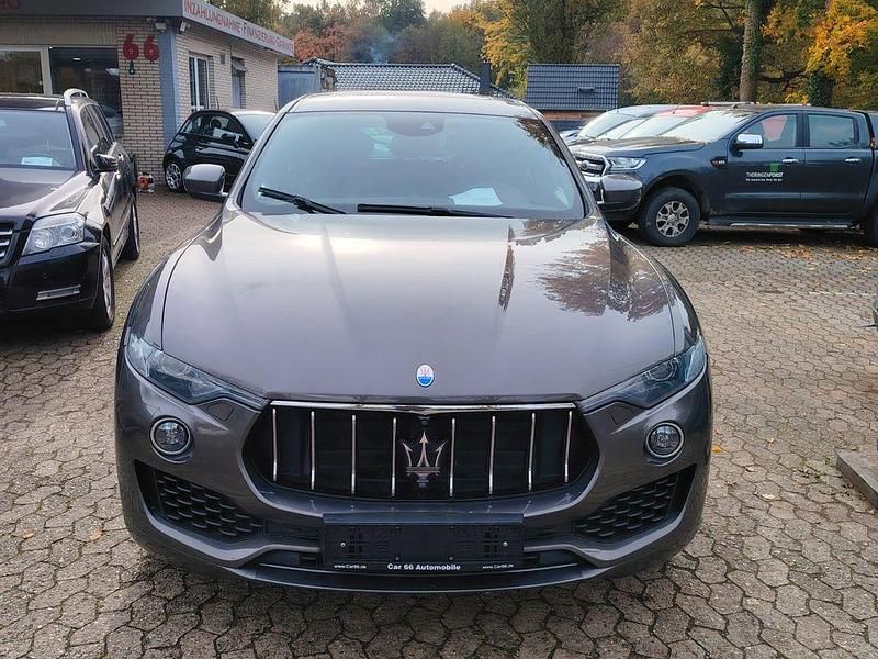 Gebraucht Maserati Levante 430 PS (316 kW) 2017 Grau SUV