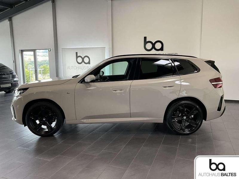 Gebraucht BMW X3 M Sport 197 PS (144 kW) 2025 Dune grey met. SUV