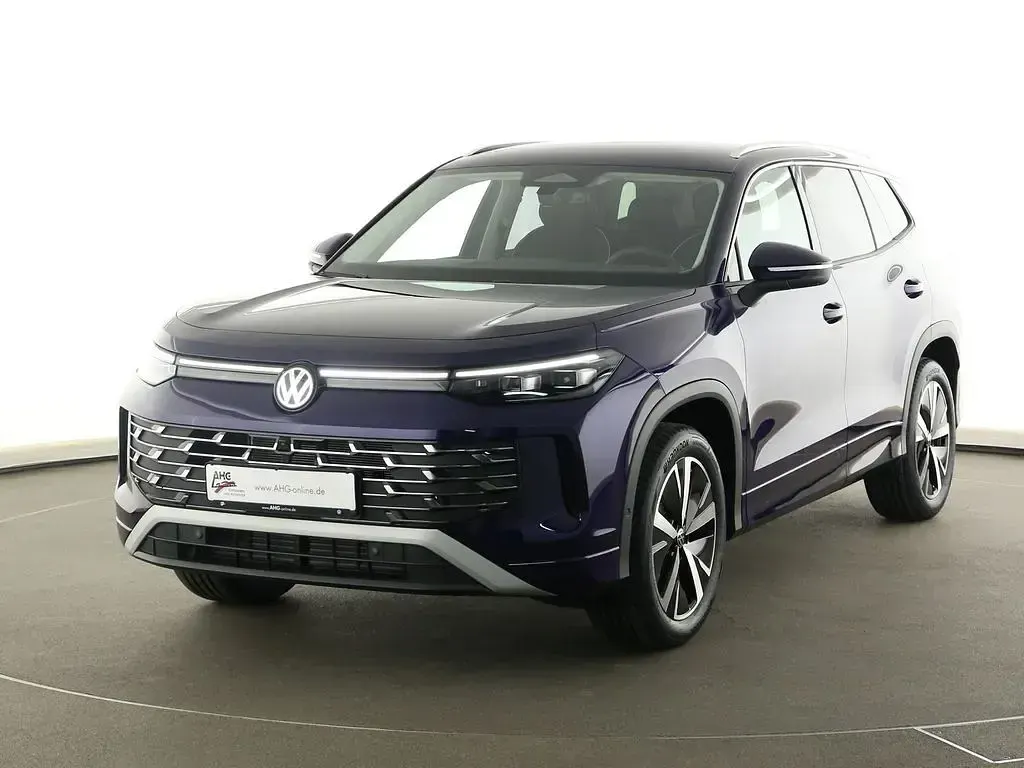 Nowe VW Tayron Elegance 150 KM (110 kW) 2026 Purpurowy SUV