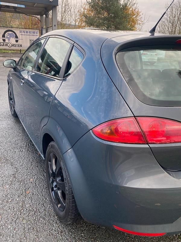 Gebraucht Seat Leon 101 PS (74 kW) 2008 Schwarz Kombi