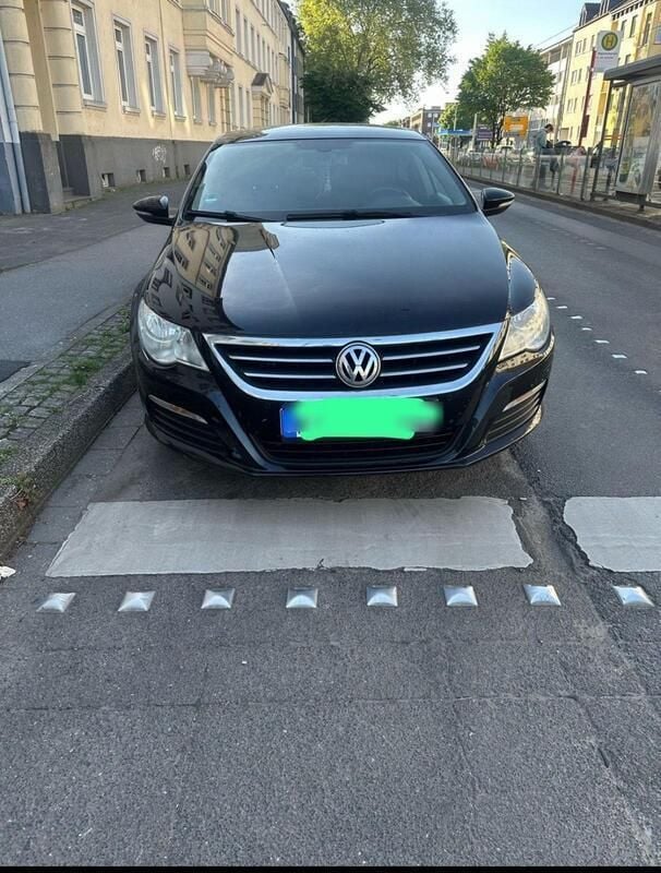 Schwarz Gebraucht 2010 VW CC Limousine | 6.000 € (Guter Preis) - Bild 1/4