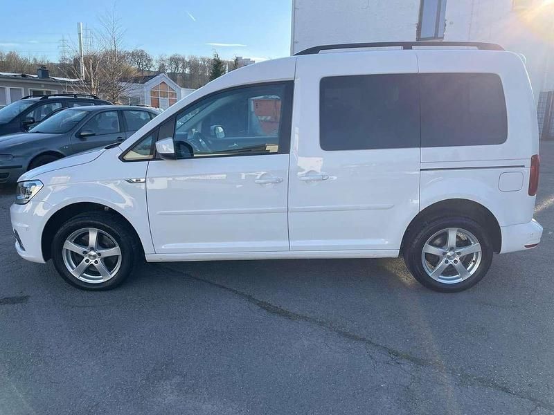 Weiß Gebraucht 2018 VW Caddy Van / Kleinbus | 13.700 € (Superpreis) - Bild 1/4