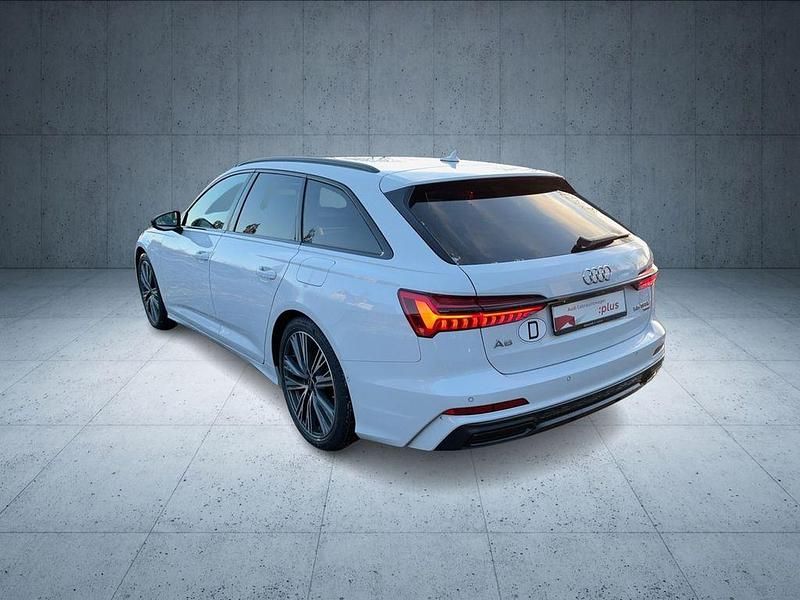 Gebraucht Audi A6 Ambiente 367 PS (269 kW) 2022 Gletscherweiß metallic Kombi