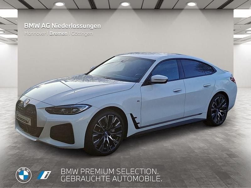 Weiß Gebraucht 2023 BMW i4 M Sport Limousine | 43.712 € (Fairer Preis) - Bild 1/4