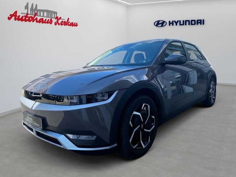 Mystic olive (metallic) Gebraucht 2022 Hyundai Ioniq 5 SUV | 29.950 € (Superpreis) - Bild 1/4