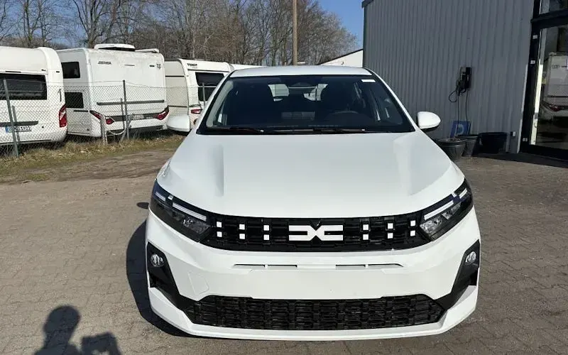 Nuevo Dacia Sandero Expression 122 CV (89 kW) 2026 Blanco Berlina