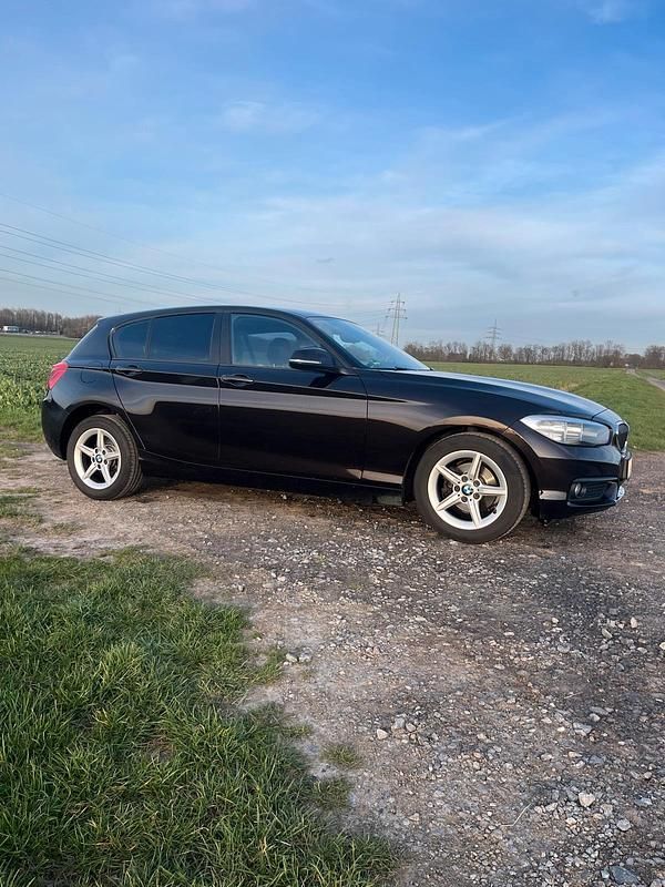 Gebraucht BMW 116 109 PS (80 kW) 2016 Braun Kleinwagen