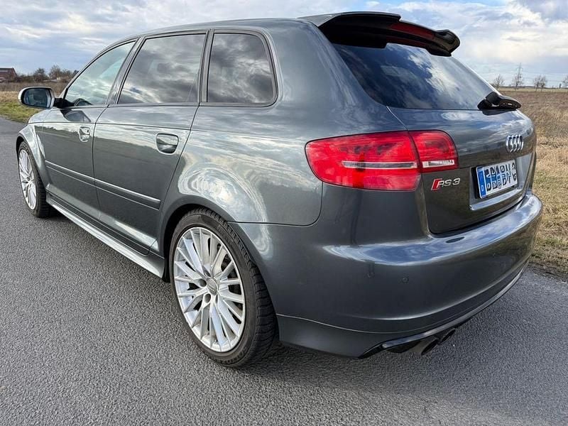 Gebraucht Audi RS3 Sport 340 PS (250 kW) 2011 Grau Limousine