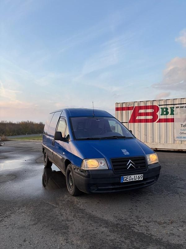 Blau Gebraucht 2005 Citroën Jumpy Abholung | 2.150 € (Etwas zu teuer) - Bild 1/4